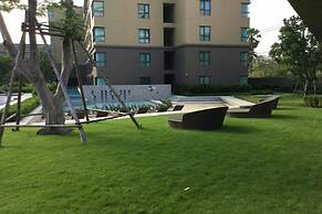 Rain Cha-am Hua-hin by Noppawan