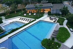 Rain Cha-am Hua-hin by Noppawan