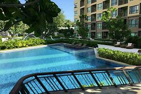 Rain Cha-am Hua-hin by Noppawan