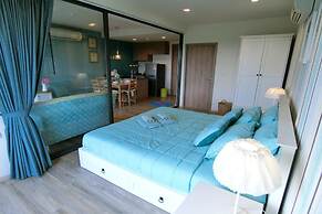 Rain Cha-am Hua-hin by Noppawan