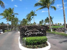 The Mauna Lani Golf S K5 3 Bedroom Condo by RedAwning