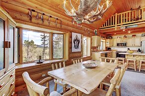 Elk Trail House by RedAwning