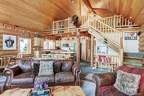 Elk Trail House by RedAwning