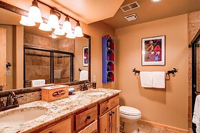 Elk Trail House by RedAwning