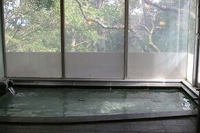 YMCA International Youth Center TOZANSO