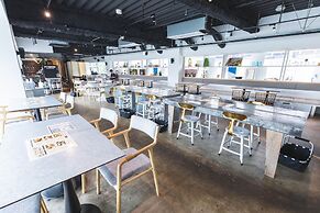 LYURO Tokyo Kiyosumi by THE SHARE HOTELS - Hostel