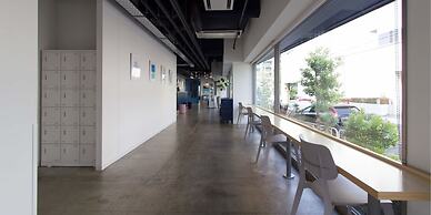 LYURO Tokyo Kiyosumi by THE SHARE HOTELS - Hostel