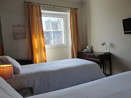 The Royal Hotel