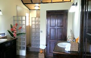 Lina Point Belize Overwater Resort