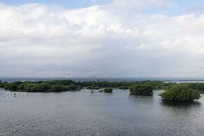 Lina Point Belize Overwater Resort