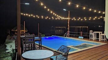 Lina Point Belize Overwater Resort