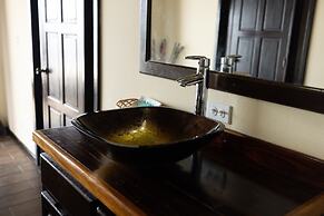 Lina Point Belize Overwater Resort