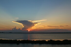 Lina Point Belize Overwater Resort