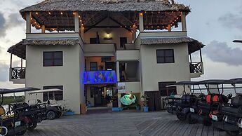 Lina Point Belize Overwater Resort