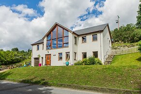 Tigh Geal Boutique Bed & Breakfast