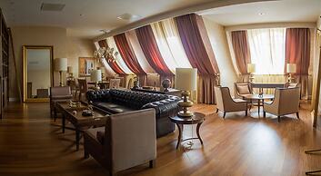 Volga Premium Hotel