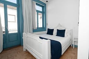 Des Arts- Guesthouse - Hostel