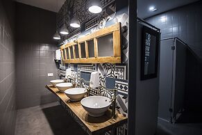 Des Arts- Guesthouse - Hostel