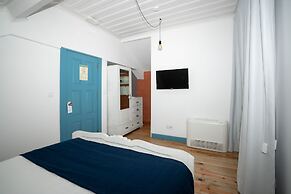 Des Arts- Guesthouse - Hostel
