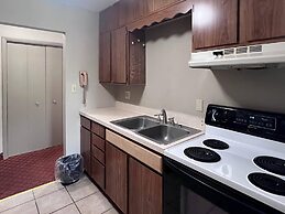 Rodeway Inn & Suites Hershey Chocolate Avenue