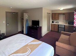 Rodeway Inn & Suites