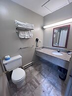 Rodeway Inn & Suites