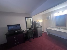 Rodeway Inn & Suites