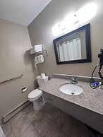 Rodeway Inn & Suites