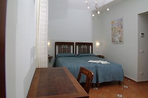 DolceVita Sorrento Guest House