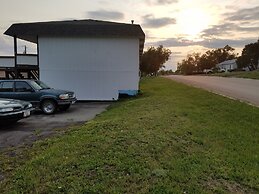 Moorcourt Motel