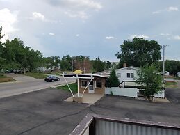 Moorcourt Motel