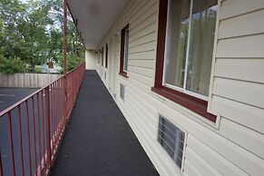 Passport Inn - By The Falls NY