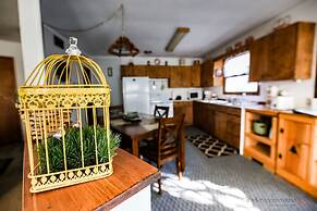 The Pines Country Inn