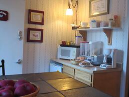 The Pines Country Inn