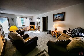 The Pines Country Inn