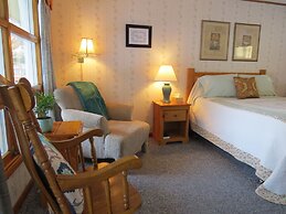 The Pines Country Inn