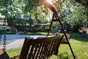 The Pines Country Inn