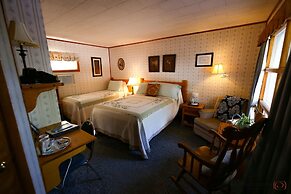 The Pines Country Inn