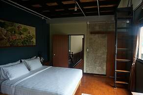 The Corner Unique House