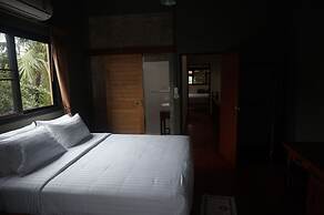 The Corner Unique House