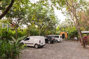 Mansion Los Guichos