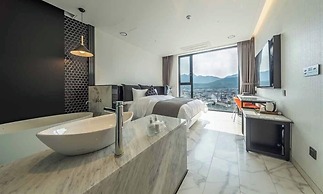 Hotel Bay 204 Dobong