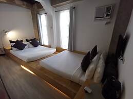 Urban Boutique Hotel