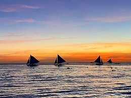 Urban Boutique Hotel