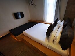 Urban Boutique Hotel