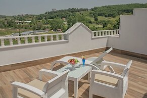 The Green Oasis Otel & Spa