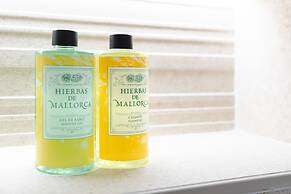 Borne Suites TI by MallorcaSuites