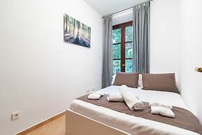 Borne Suites TI by MallorcaSuites