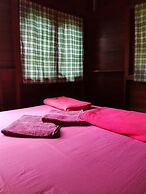 Phanom Bencha Mountain Resort