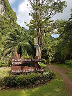 Phanom Bencha Mountain Resort